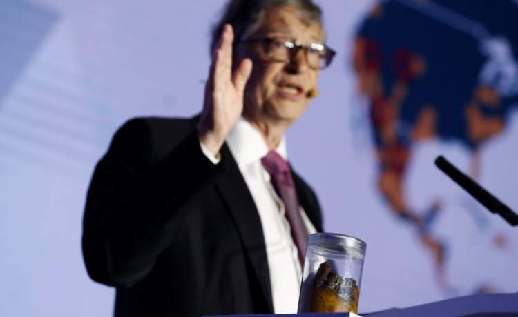 gates-heces-cerca-reuters.jpg