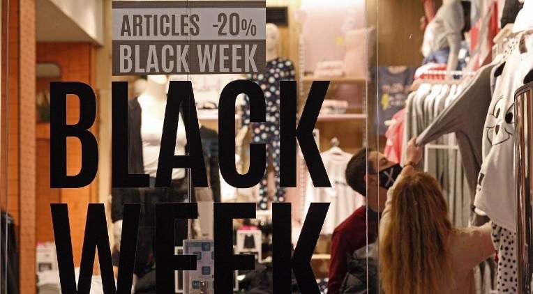BLACK-FRIDAY-petit-comerc-moreno.jpg