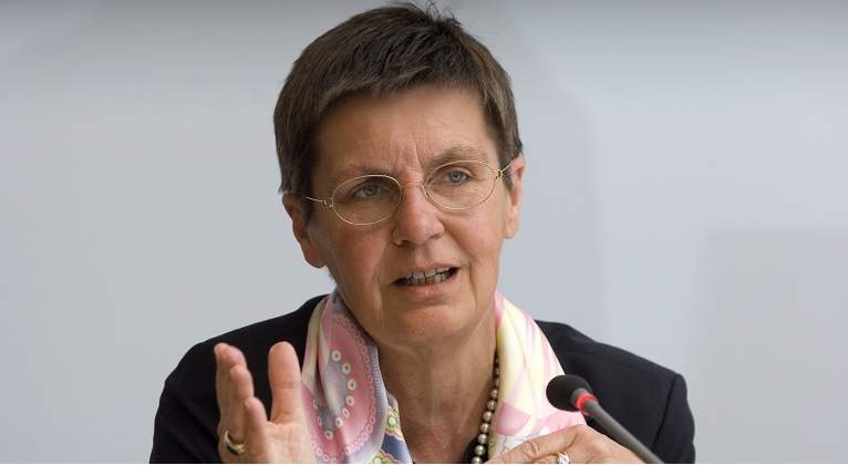 presidenta-jur-elke-konig.jpg