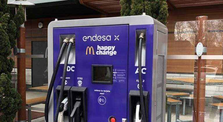 Cargador-Endesa-X.JPG