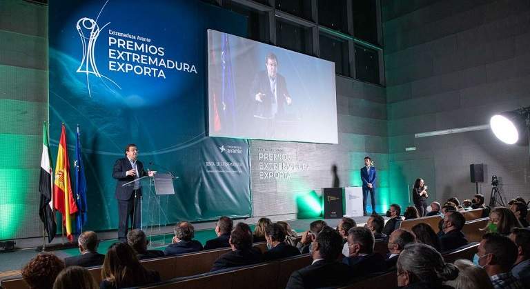 20220330_18_NP_Presidente-_Premios_Exporta_2.jpg