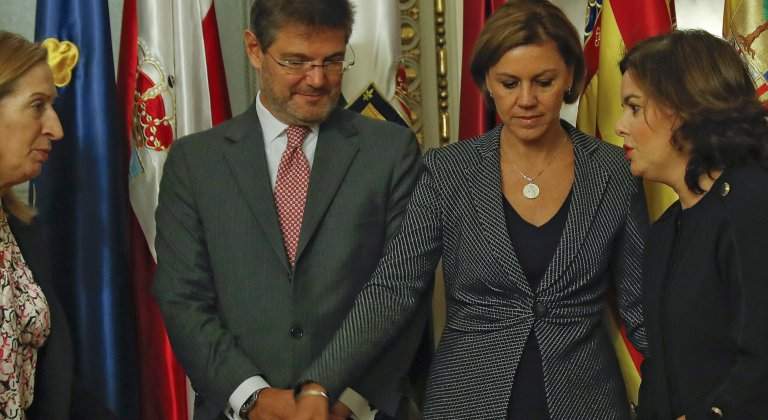 santamaria-cospedal-ministras-efe1.jpg