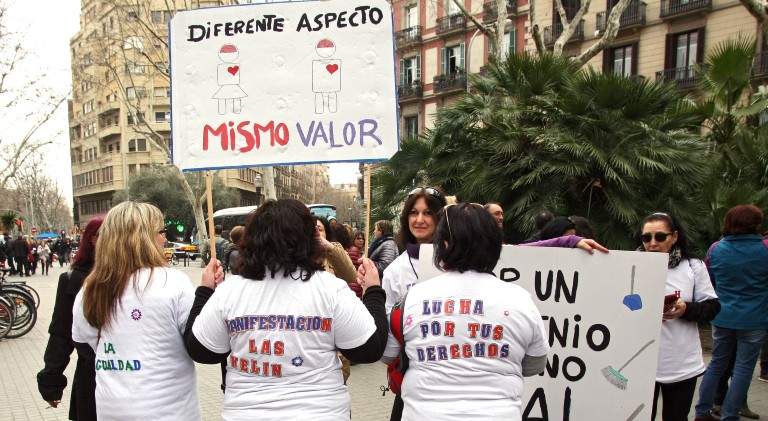 mujeres-trabajadores-moreno.jpg