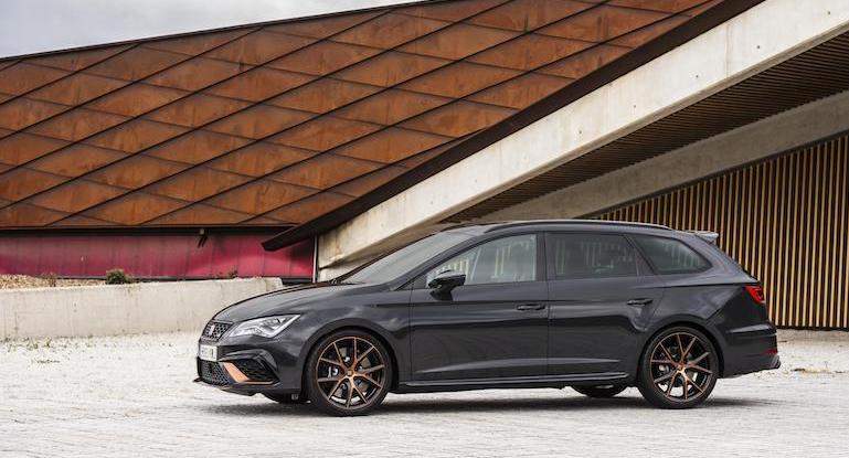 SEAT-Leon-ST-CUPRA-R-01.jpg