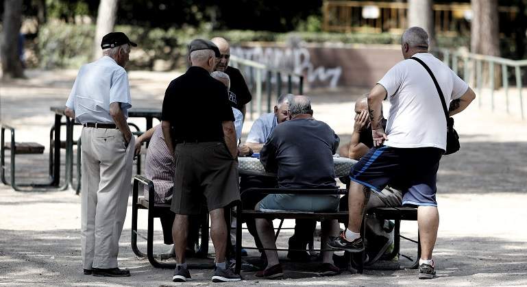 jubilados-parque.jpg