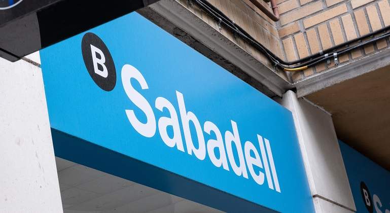 sabadell-cartel-oficina.jpg