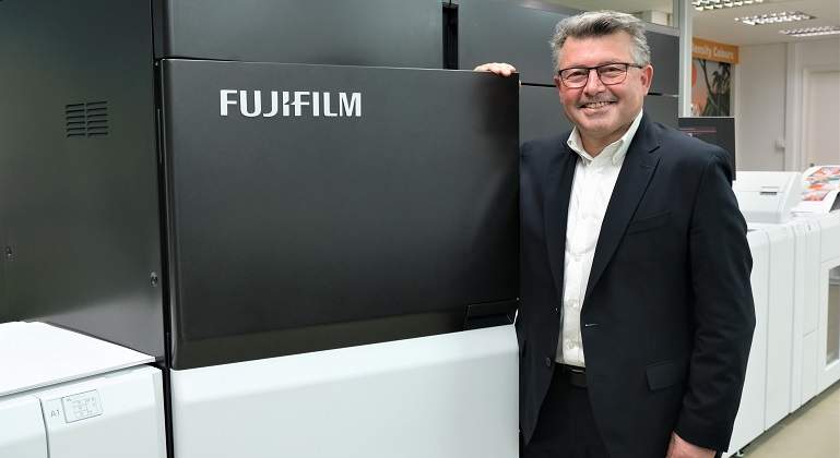 FujifilmJoanCasasWeb.jpg