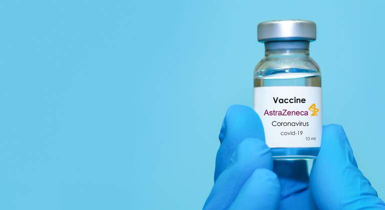 vacuna-astrazeneca-efectos-secundarios-reacciones-adversas.jpg