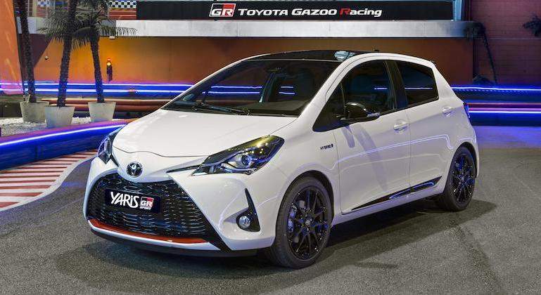toyota-yarisgr-sport-1.jpg