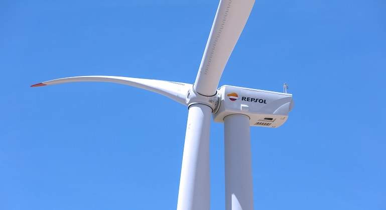 Repsol-aerogenerador-parque-Delta-1.jpg