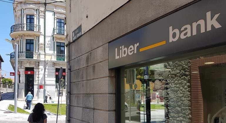 oficina-sucursal-liberbank.jpg