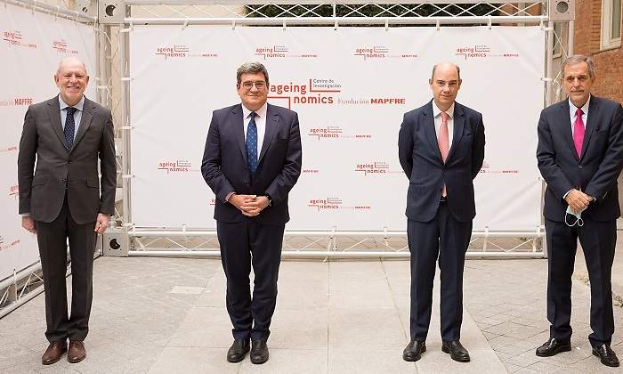PRESENTACION-DEL-INFORME-TALENTO-SENIOR--1.jpg