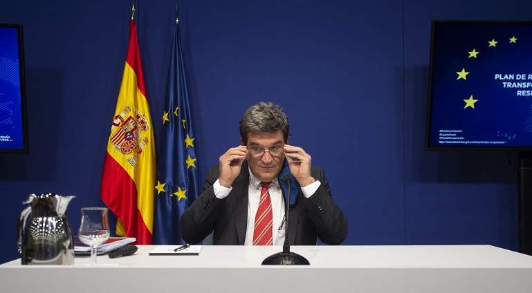 escriva-banderas.jpg