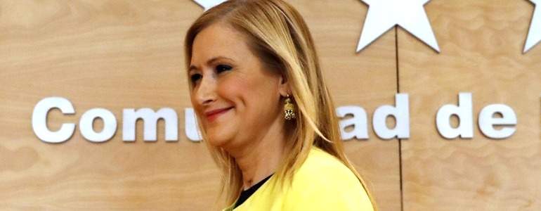 cifuentes-chaqueta-amarilla.jpg