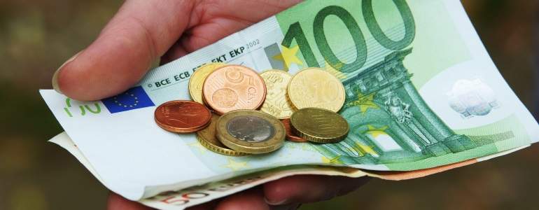 pensiones-cien-euros.jpg