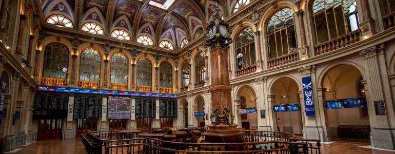 bolsa-madrid-interior-parque-reloj-ibex-getty-770x300.jpg