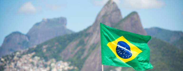 brasil-bandera-alamy.jpg
