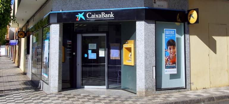 caixabank-sucursal-350.jpg