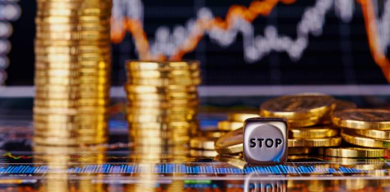 panico-stop-monedas-istock.jpg