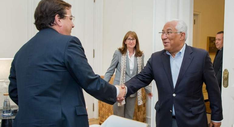 VARA_reuniones_Lisboa_04.jpg