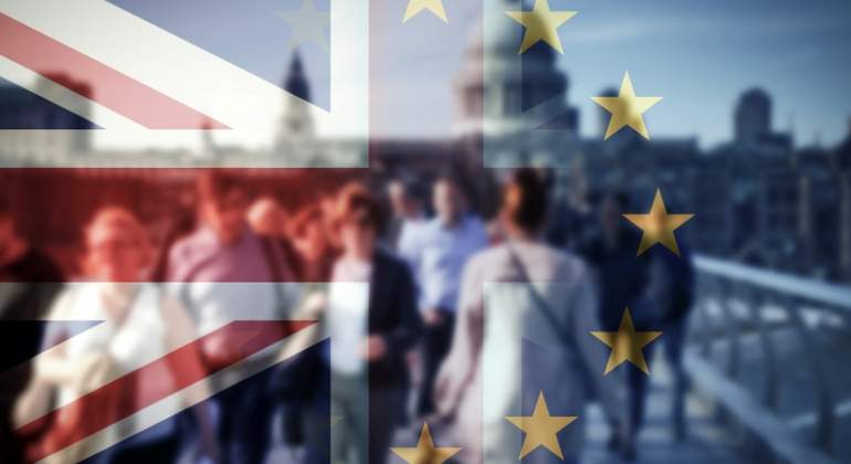 brexit-personas-banderas-dreams.jpg