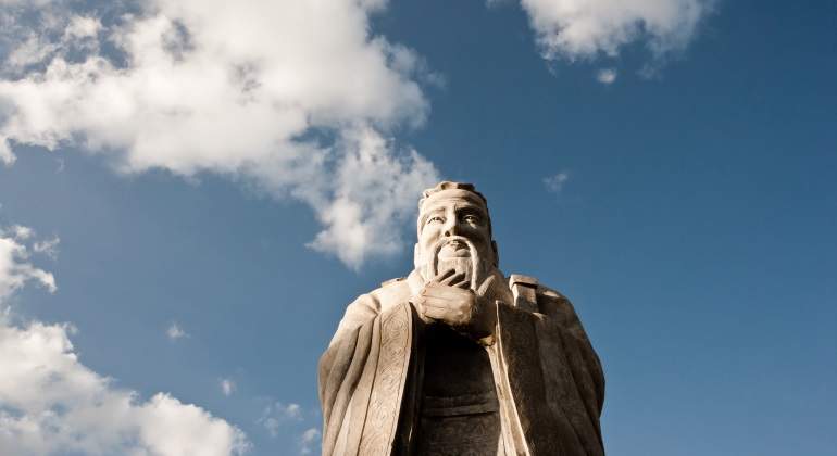 estatua-confucio-dreams.jpg