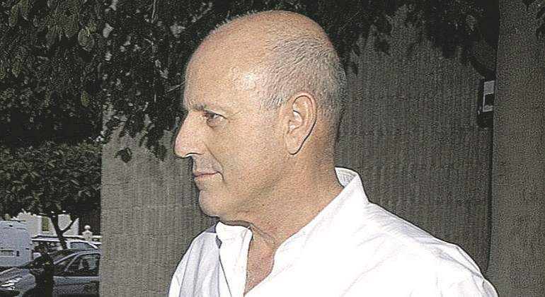 tomas-olivo-ee.jpg