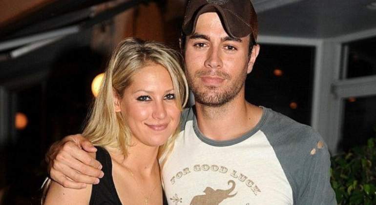 enrique-iglesias-anna-padres-770.jpg