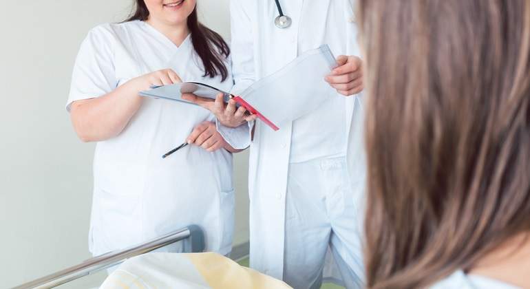 medico-enfermero.jpg