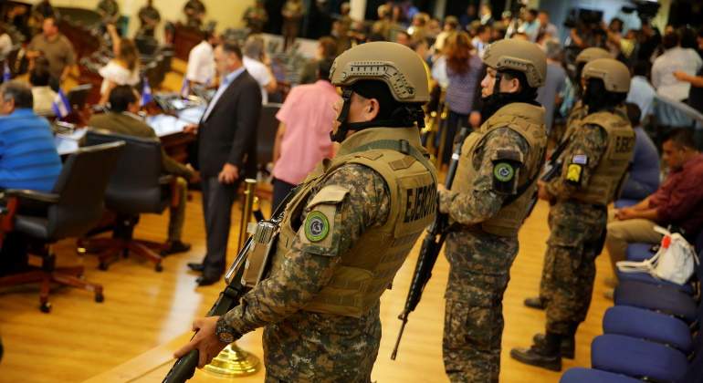 militares-elsalvador-efe.jpg