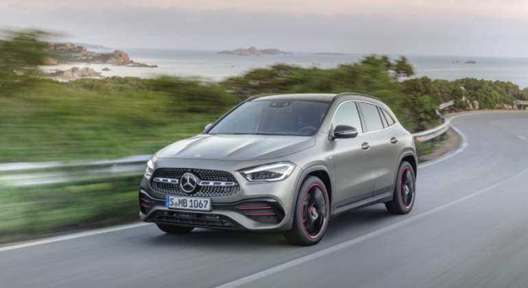 mercedes-gla-2020.01.jpg