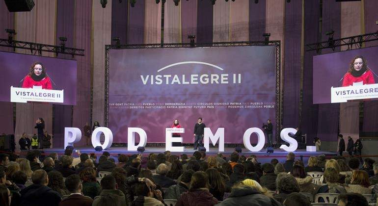 podemos-vistalegre-escenario-asamblea-efe.jpg