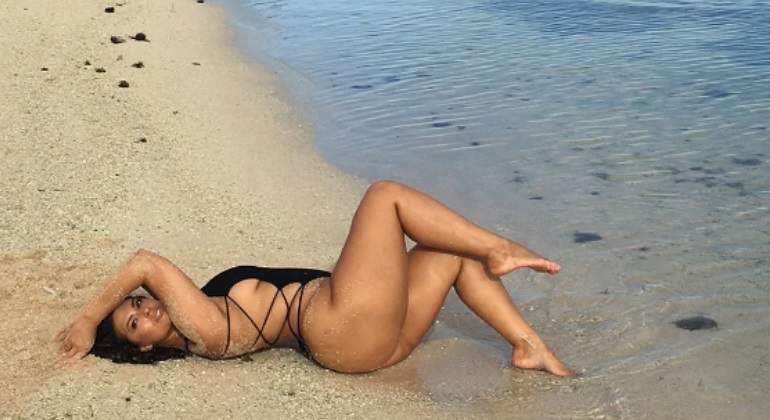 ashley-graham-playa.jpg