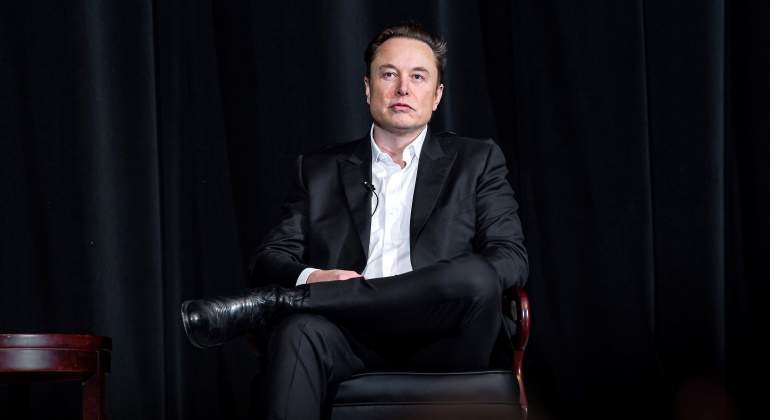 elon-alamy.jpg