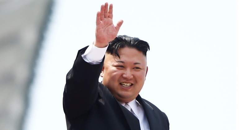 kim-jong-un-saludando-770-reuters.jpg