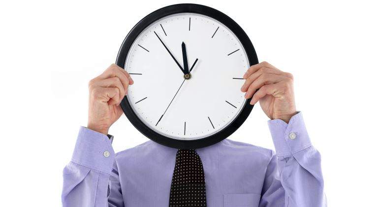 reloj-trabajador-770-istock.jpg