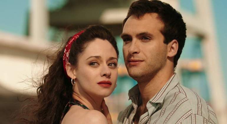 carlos-karina-cuentame.jpg