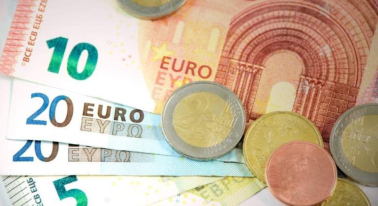 dinero-euros-impuestos-770x420-pixabay.jpg