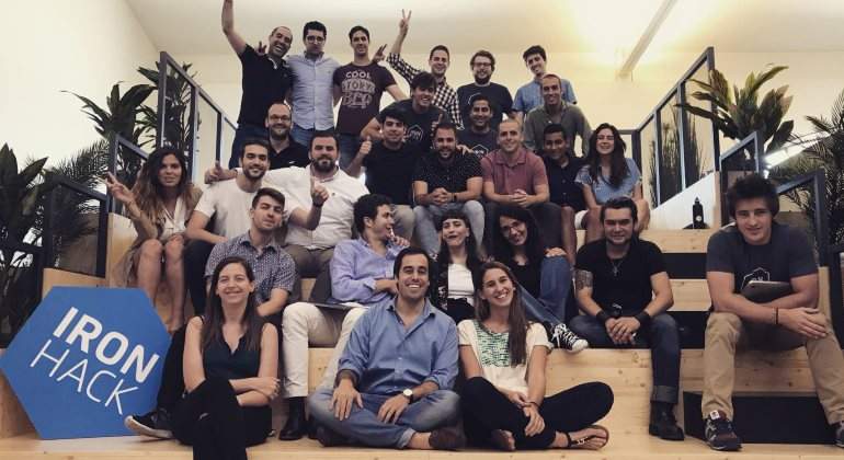 ironhack-trabajadores-770.jpg
