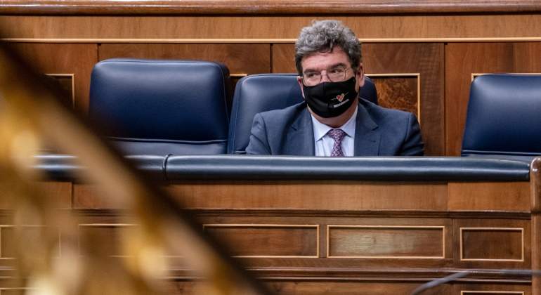escriva-congreso-escano-mascarilla-ep.jpg