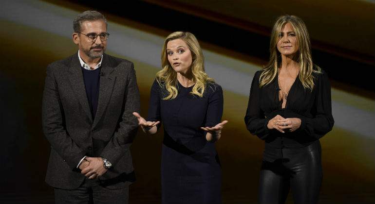apple-tv-bloomberg-carell-Witherspoon-aniston.jpg