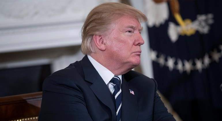 trump-21feb2018-efe.jpg