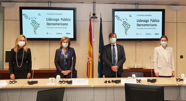 Inauguracion-Liderazgo-Publico-Iberoamericano.jpg