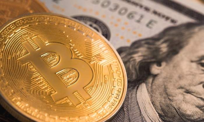 bitcoin-dolar-billete.jpg