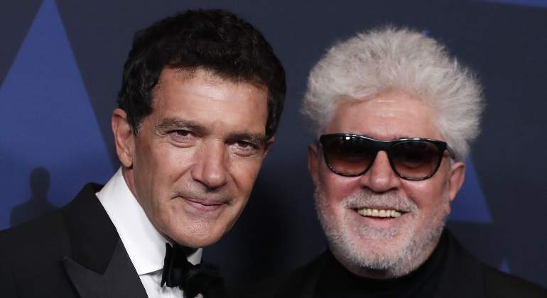 antonio-banderas-pedro-almodovar-dolor-y-gloria-reuters-770x420.jpg
