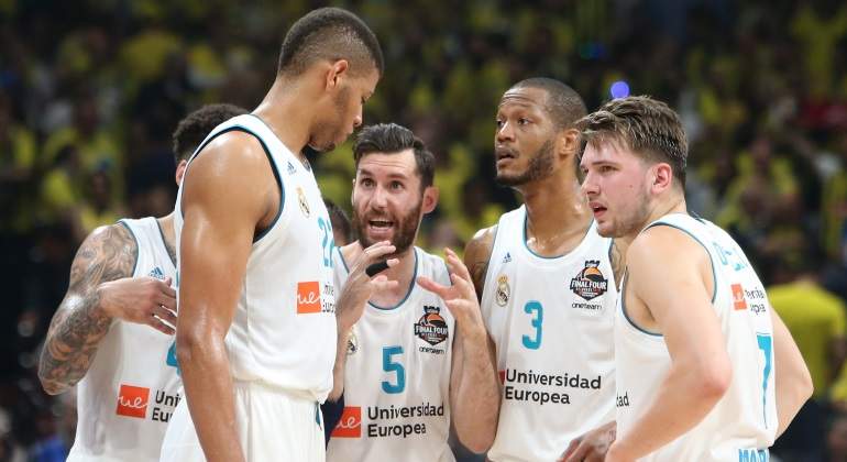 real-madrid-baloncesto-efe.jpg
