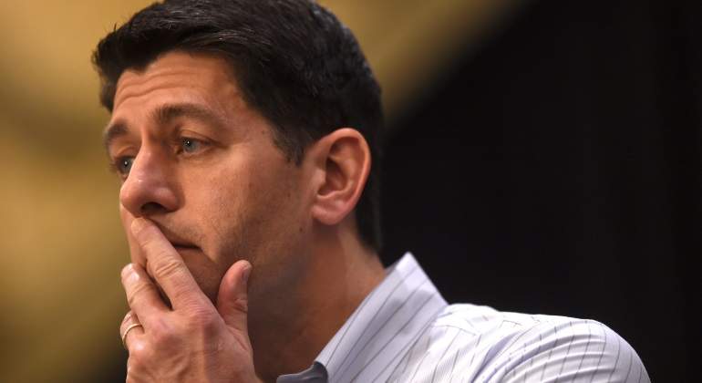 paul-ryan-mano-cara-reuters-770x420.jpg