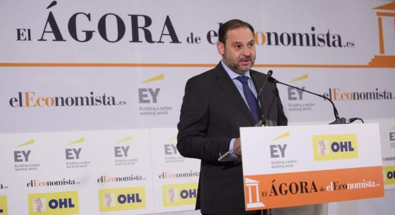 agora-abalos-ee.jpg