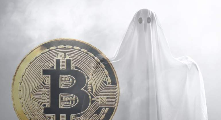bitcoin-fantasma-montaje.jpg