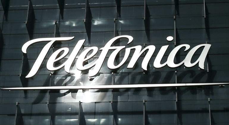 telefonica-letrero.jpg